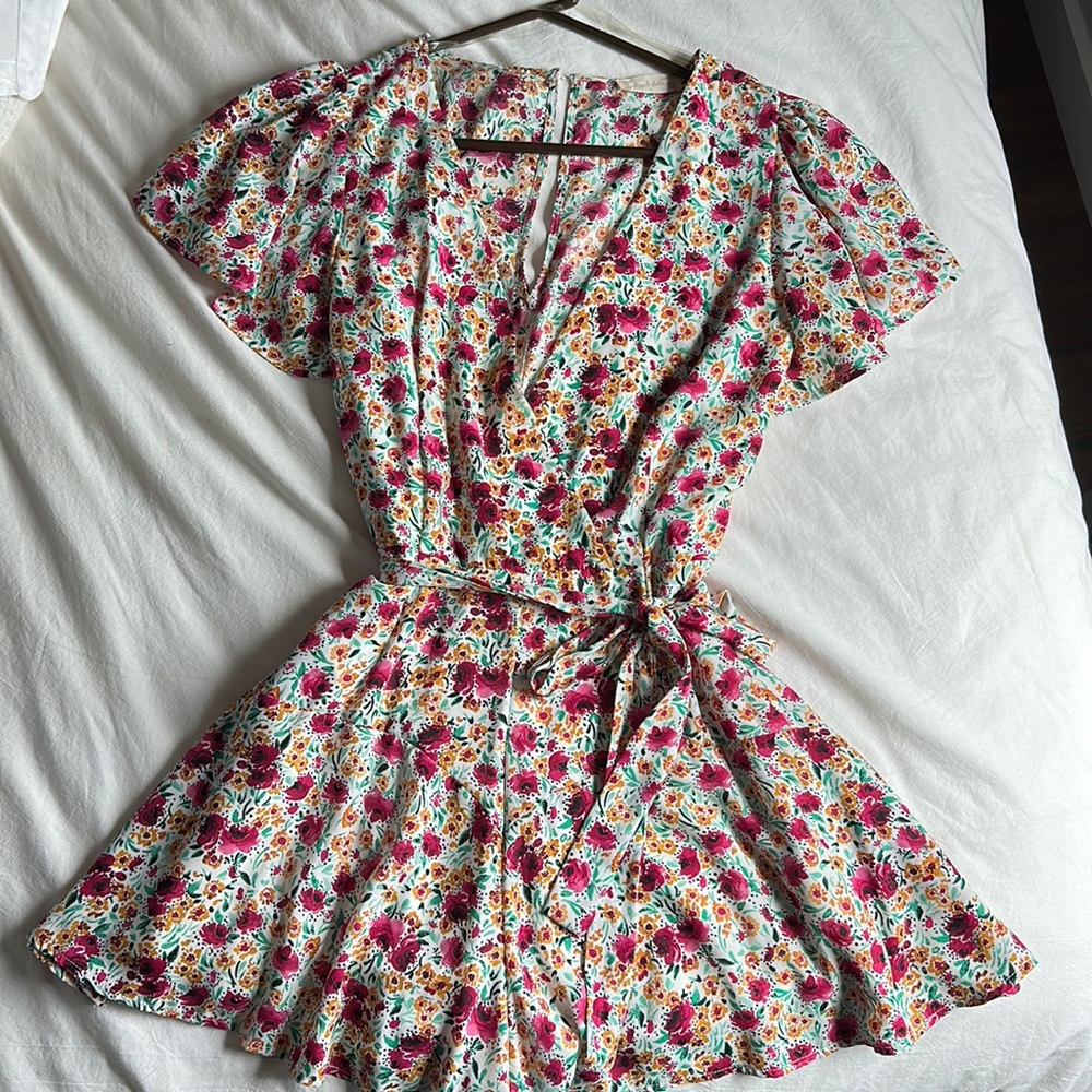 Altars state romper size small